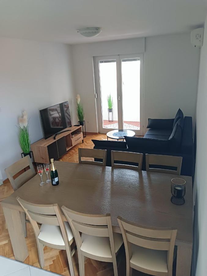Apartman Luna Задар Екстер'єр фото